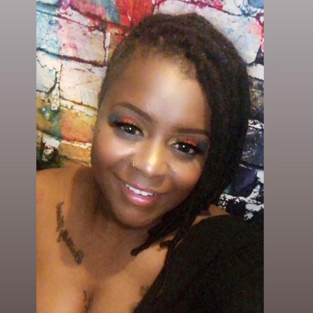 Meet your Posher, Natasha